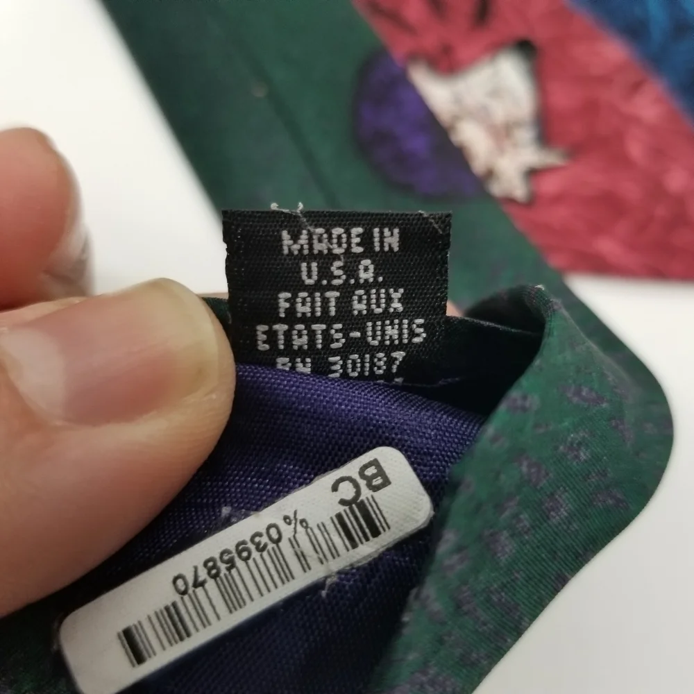 vintage 1991 the Beatles Good Morning Good Morning silk tie